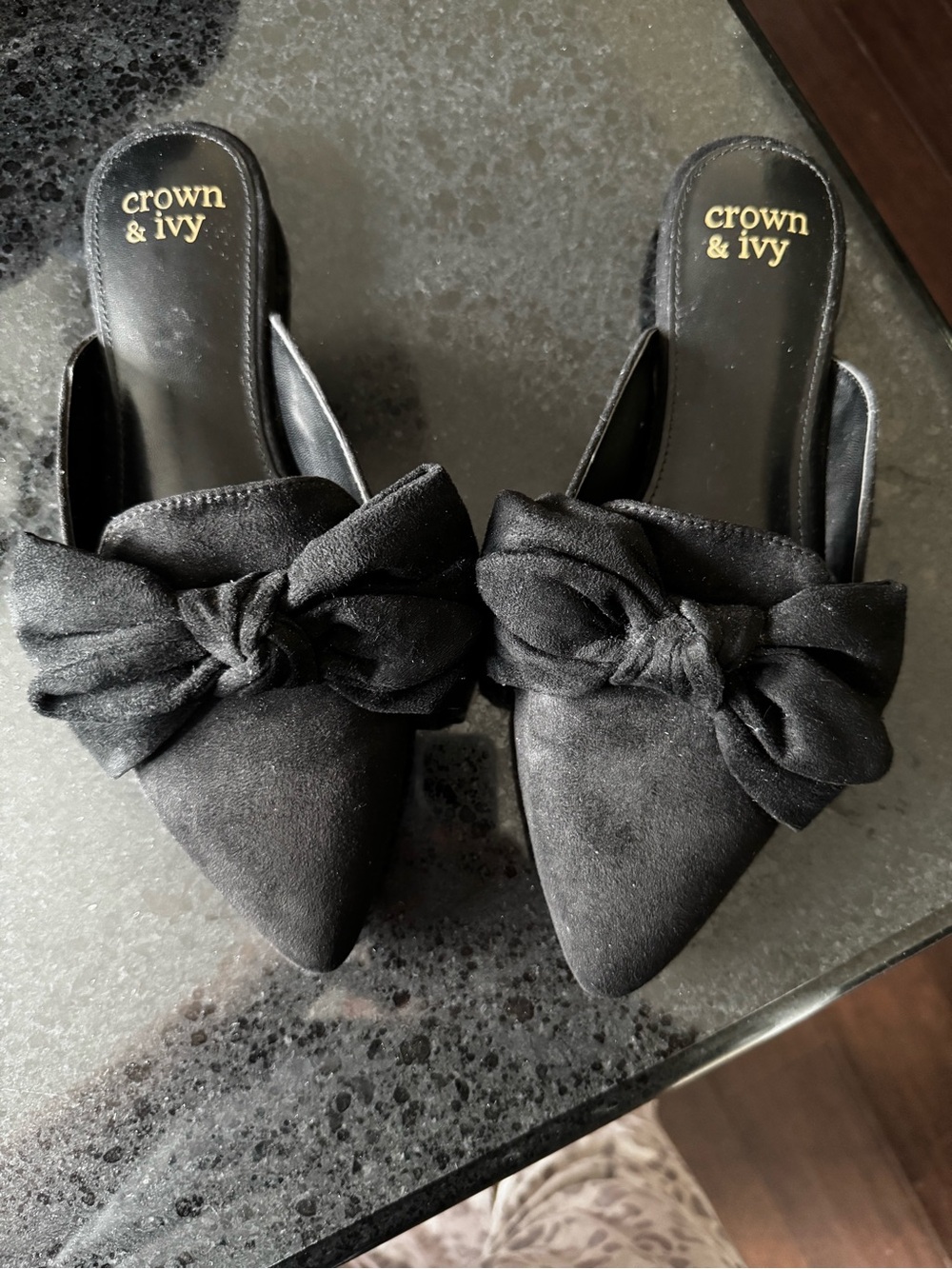 Crown & Ivy Black Pointed-Toe w/Over-Sized Bow Slip-On Mule Flats